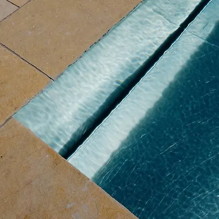 Design & Pool In Famous Wine Region *