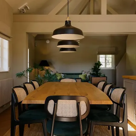 Design & Pool In Famous Wine Region Chalet *